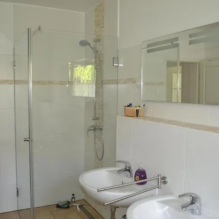 Apartment Komfortable Ferienwohnung Am Stadtrand Von Berlin